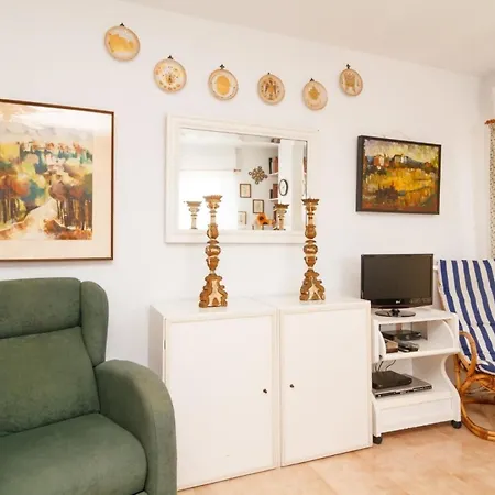 Apartment Fuer 3 Personen Ca 65 Qm In Nerja, Andalusien Costa Del Sol